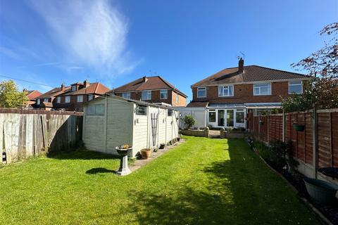 3 bedroom semi-detached house for sale, Avon Road, Braunstone Town