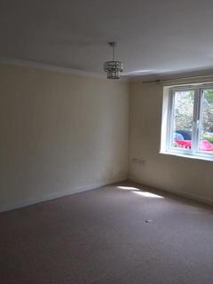 2 bedroom flat to rent, Saxon House, 140 Seal Road, Sevenoaks