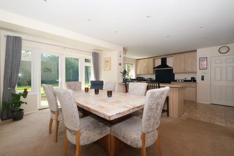 5 bedroom detached house for sale, Ryefield Close,Solihull B91 1PP