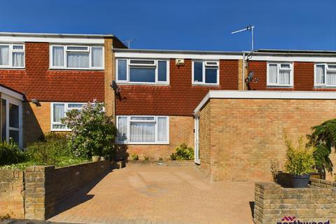 3 bedroom terraced house for sale, Foxglove Road, Langney, Eastbourne, BN23