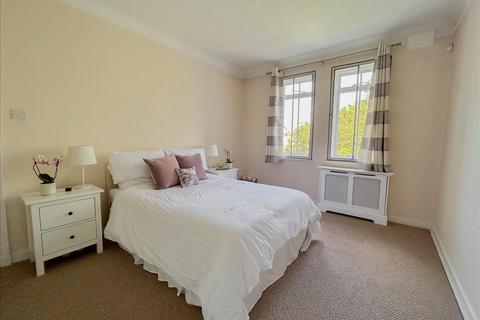 1 bedroom apartment for sale, Norland Square Mansions , 53 Norland Square, London, W11