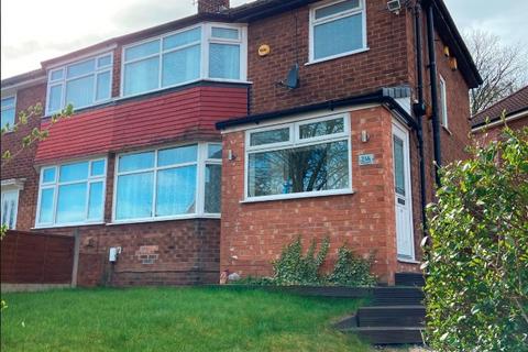 3 bedroom semi-detached house to rent, Broomhall Road, Swinton M27