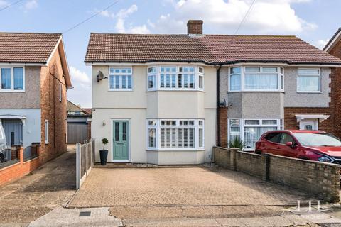 3 bedroom semi-detached house for sale, Hesselyn Drive, Rainham