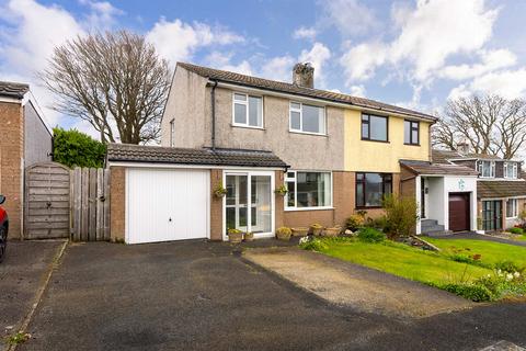 3 bedroom semi-detached house for sale, 10, Birchleigh Close, Onchan
