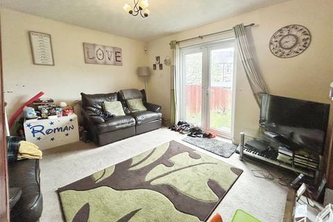 103 Plover Road, Huddersfield, HD3 3PJ