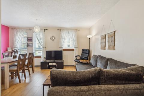 1 bedroom flat to rent, Raeberry Street, Flat 2-2, North Kelvinside, Glasgow, G20 6EE