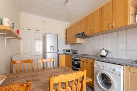 2 bedroom flat to rent, 1381L – Brighton Street, Edinburgh, EH1 1HD