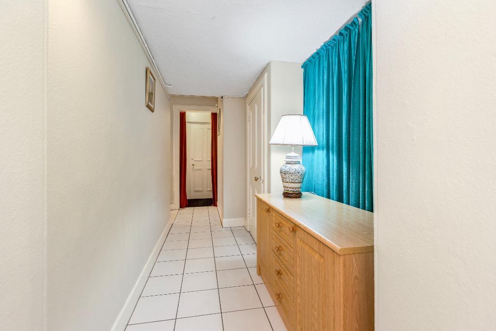 Ravelston Park, Ravelston, Edinburgh, EH4 - More