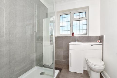 19 Barling Close, Chatham, ME5 9RL