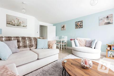 1 bedroom apartment for sale, Woodstock Gardens, Laindon, Basildon, Essex, SS15