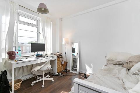 2 bedroom apartment for sale, Beaumont Court, Upper Clapton Road, London, E5