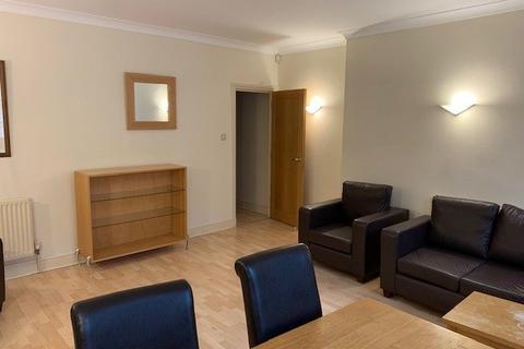 1 bedroom flat to rent, Fleet Street, City Of London EC4A