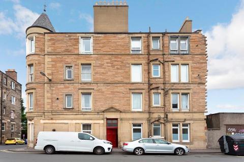 1 bedroom flat to rent, Rossie Place, Abbeyhill, Edinburgh, EH7