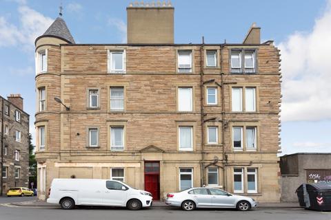 1 bedroom flat to rent, Rossie Place, Abbeyhill, Edinburgh, EH7