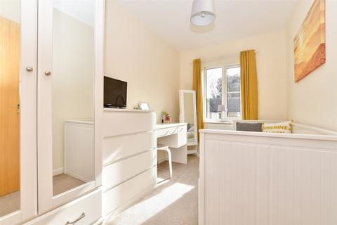 22 Sevenoaks Close, Sutton, SM2 6NL
