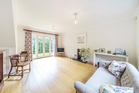 2 bedroom detached house for sale, Bluebell Lane, East Horsley, KT24