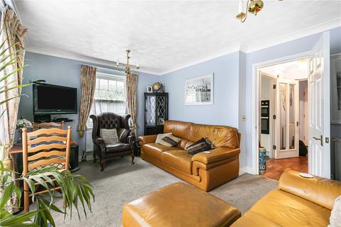 2 bedroom ground floor flat for sale, Guessens Road, Welwyn Garden City, Hertfordshire