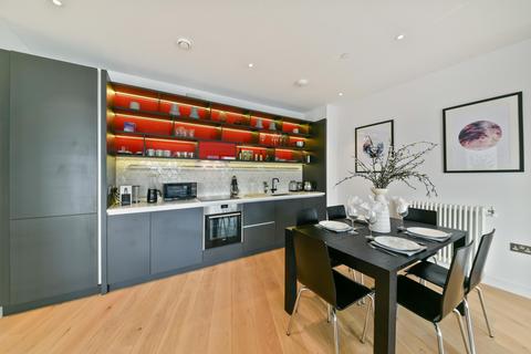3 bedroom apartment to rent, Grantham House, London City Island, London, E14