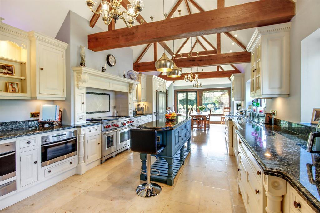 Kitchen/Breakfast Rm