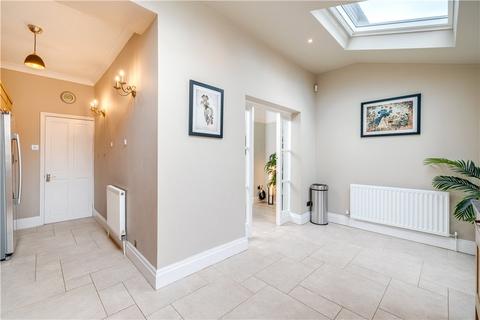 56 Bank Crest, Baildon, Shipley, BD17 5HB
