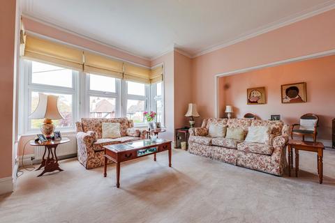 4 bedroom maisonette for sale, Crowstone Road, Westcliff-on-sea, SS0