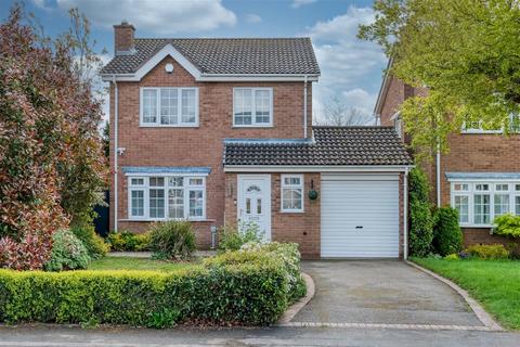 4 bedroom detached house for sale, Stapenhall Road, Shirley, Solihull, B90 4XX