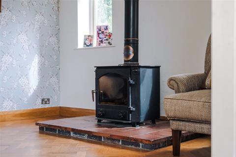 84 Selby Road, Garforth, Leeds, LS25 1LP