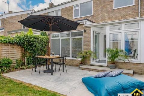 3 bedroom semi-detached house for sale, The Esplanade, Frinton on Sea, Essex, CO13