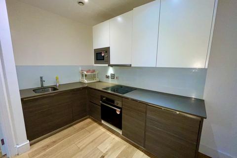1 bedroom flat to rent, Trinity Square, 23-59 Staines Road, Hounslow, Greater London, TW3