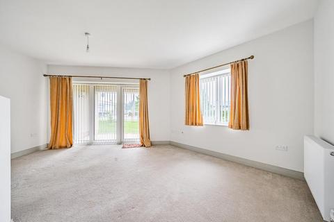 2 bedroom flat for sale, Bicester,  Oxfordshire,  OX26