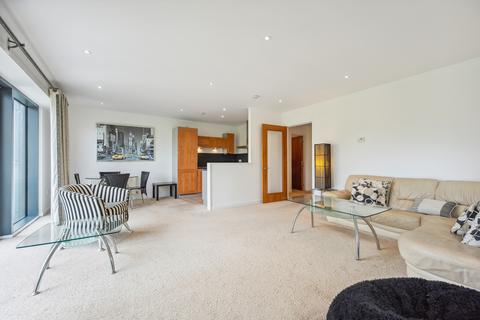 2 bedroom flat for sale, Meadowside Quay Square, Flat 3/3, Glasgow Harbour, Glasgow, G11 6BS