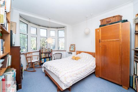 13 Borough Road, Isleworth, TW7 5DY