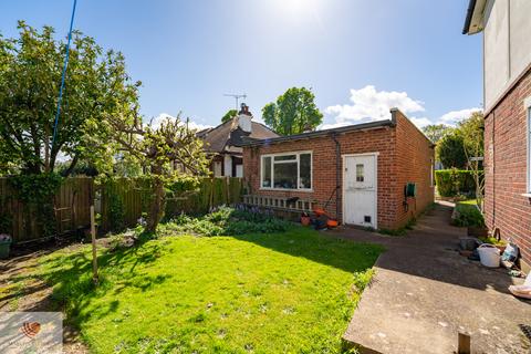 13 Borough Road, Isleworth, TW7 5DY