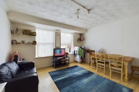 3 bedroom flat for sale, Southsea PO5