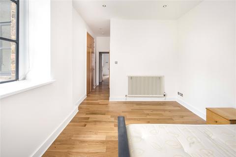 2 bedroom flat to rent, Saxon House, 1 Thrawl Street, London, E1