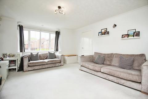 3 bedroom detached house for sale, Roman Way, Syston, LE7