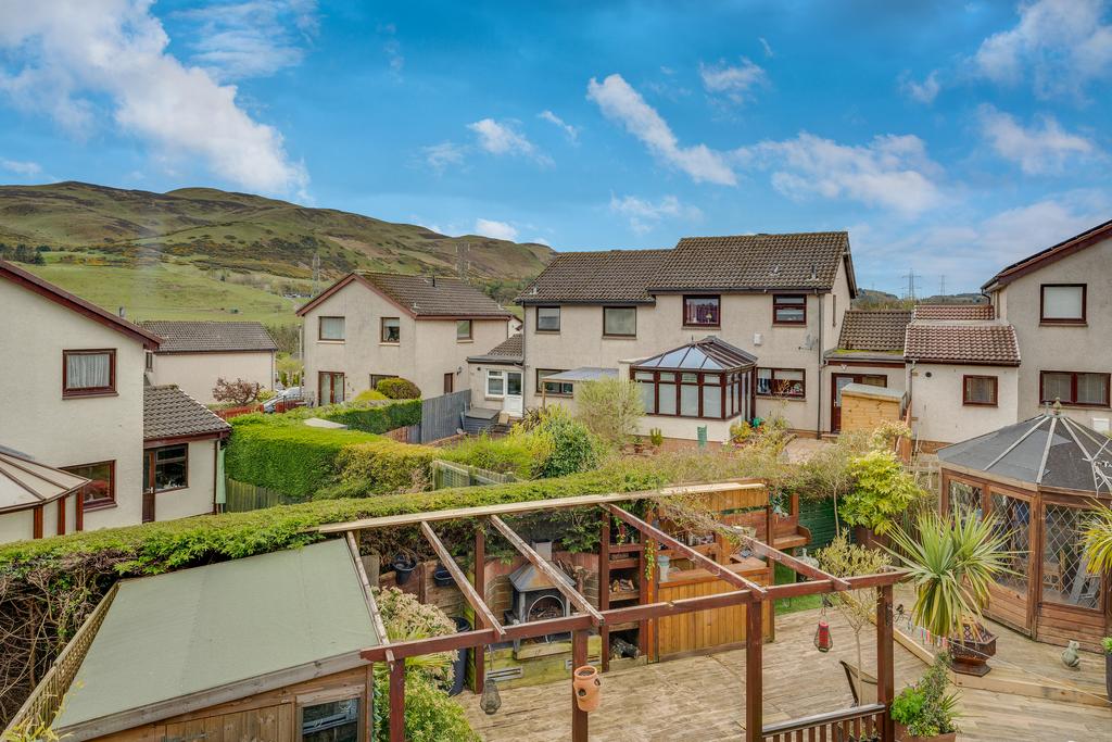 52 Howe Park, Edinburgh, EH10 7HG 3 bed semidetached house for sale