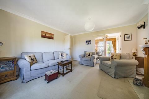 2 Beck Close, Binbrook, Market Rasen, LN8 6EB