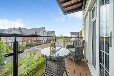 2 bedroom apartment for sale, Arundale Walk, Horsham, RH12