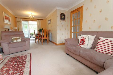 4 bedroom detached house for sale, Shakespeare Drive, Kidderminster, DY10