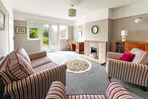 3 bedroom bungalow for sale, Hillview Crescent, East Preston, Littlehampton, West Sussex