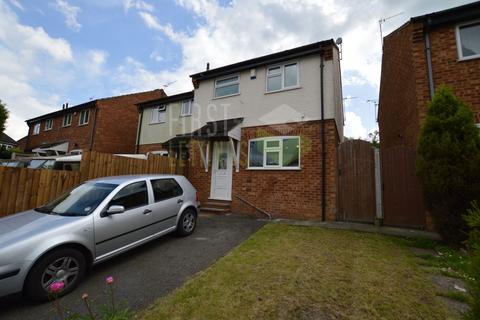 3 bedroom semi-detached house to rent, Malham Way, Leicester LE2