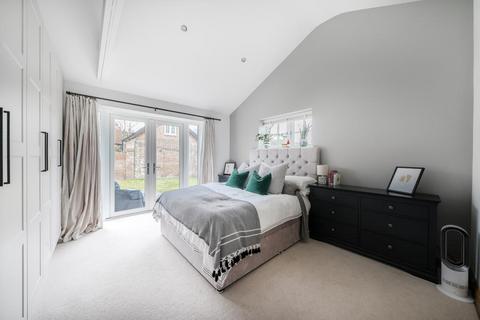 3 bedroom detached bungalow for sale, Chesham,  Buckinghamshire,  HP5