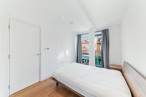 1 bedroom apartment to rent, Westworth House, The Kingsley, Hammersmith W6