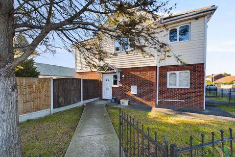 2 bedroom apartment for sale, Linden Way, Canvey Island, SS8