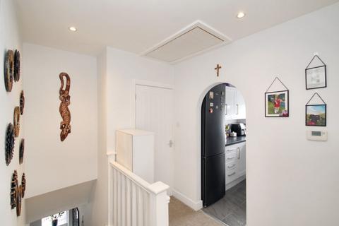 29 Barnfield, Iver, SL0 0AL