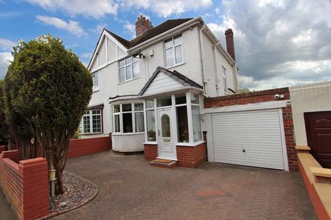 3 bedroom semi-detached house for sale, Goldthorn Avenue, Penn, Wolverhampton, WV4