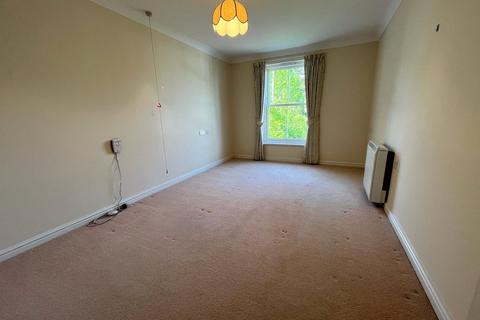 1 bedroom flat for sale, Glen View, Gravesend, Kent, DA12