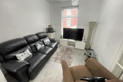 2 bedroom terraced house to rent, Rita Avenue,  Manchester, M14