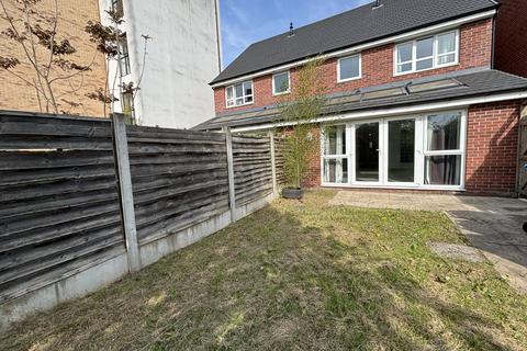 3 bedroom semi-detached house to rent, Great Clowes Street, Salford, M7 1AL